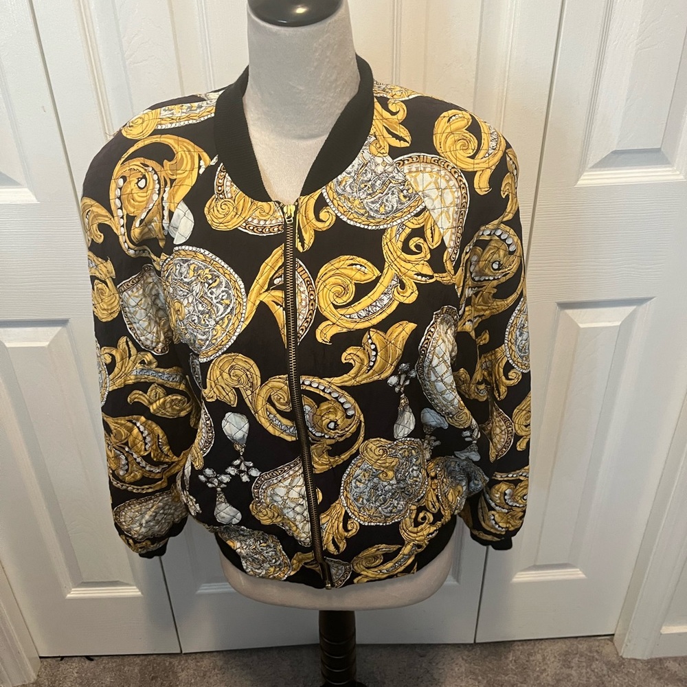 VINTAGE 1980s Mob Wife Stylish Black and Gold Women's Jacket